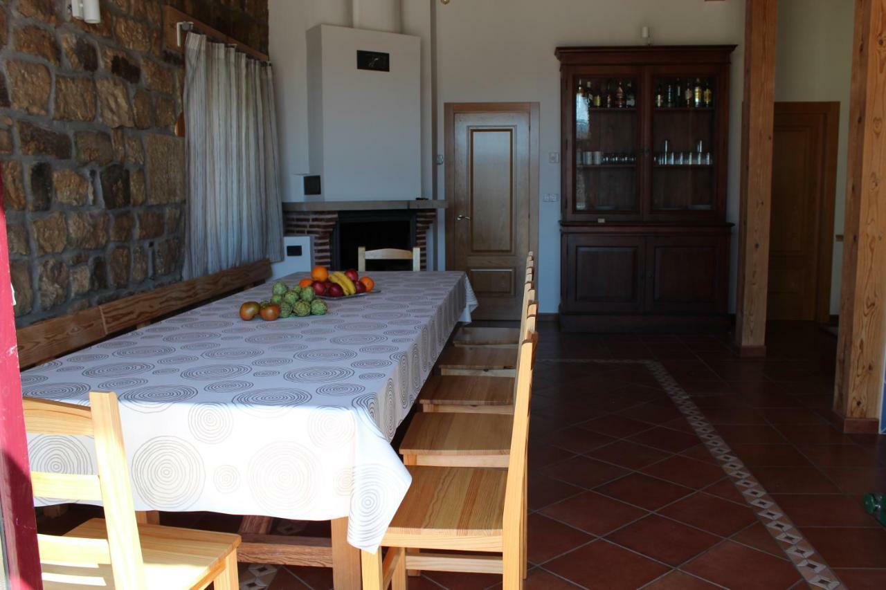 La Casa De La Petra Vendégház Quintanar de la Sierra Kültér fotó